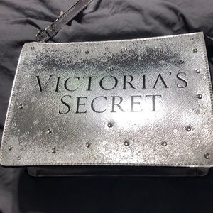 Victoria’s Secret makeup bag